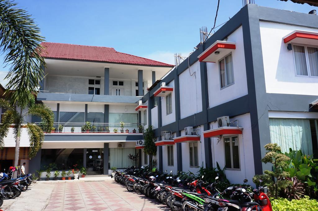 Edotel Minangkabau Padang  Exterior foto