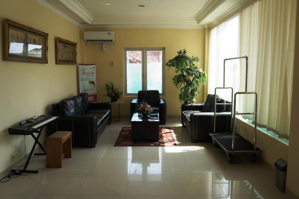 Edotel Minangkabau Padang  Exterior foto
